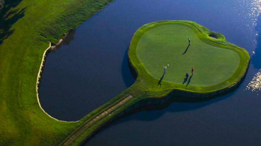 best-island-greens-in-golf-sawgrass
